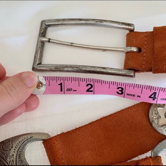 Buffalo brand rust/brown Southwest style belt. Size M - Picture 3 of 10
